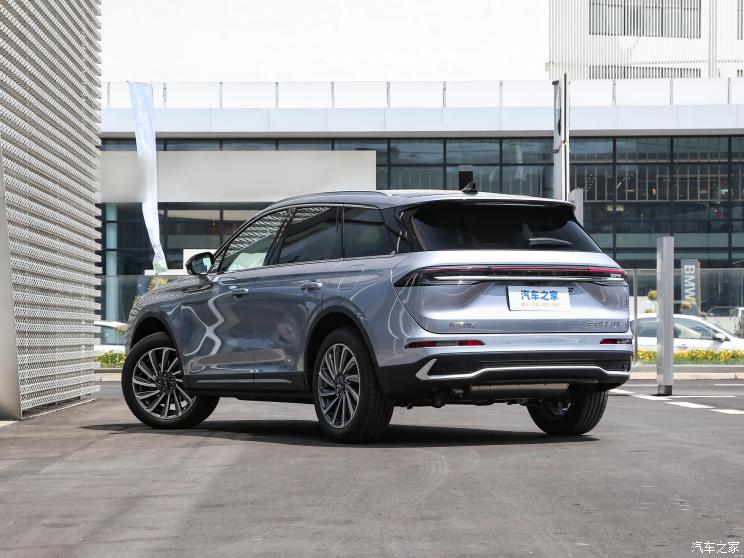 长安林肯 冒险家 2023款 2.0T 两驱尊雅版 长安林肯 冒险家 2023款 2.0T 两驱尊雅版