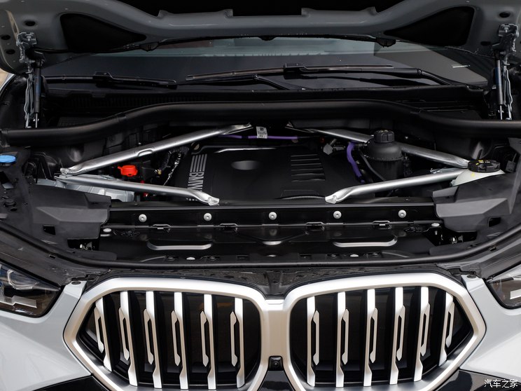 宝马(进口) 宝马X6 2023款 xDrive40i 尊享型 M运动套装 宝马(进口) 宝马X6 2023款 xDrive40i 尊享型 M运动套装