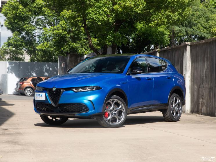 阿尔法・罗密欧 Tonale托纳利 2023款 基本型 阿尔法・罗密欧 Tonale托纳利 2023款 基本型