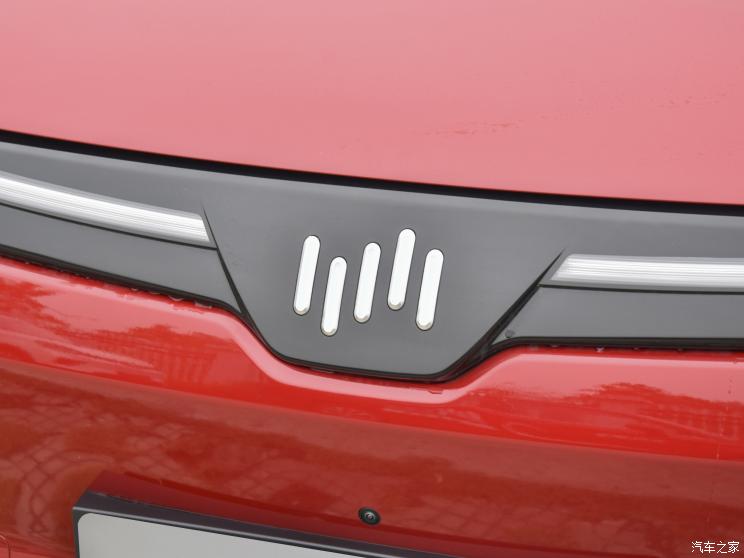 威马汽车 威马W6 2021款 520km PRO全能版 威马汽车 威马W6 2021款 520km PRO全能版