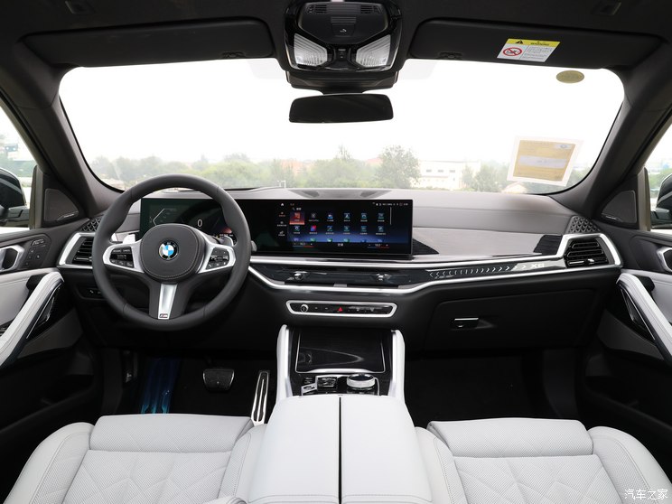 宝马(进口) 宝马X6 2023款 xDrive40i 尊享型 M运动套装 宝马(进口) 宝马X6 2023款 xDrive40i 尊享型 M运动套装