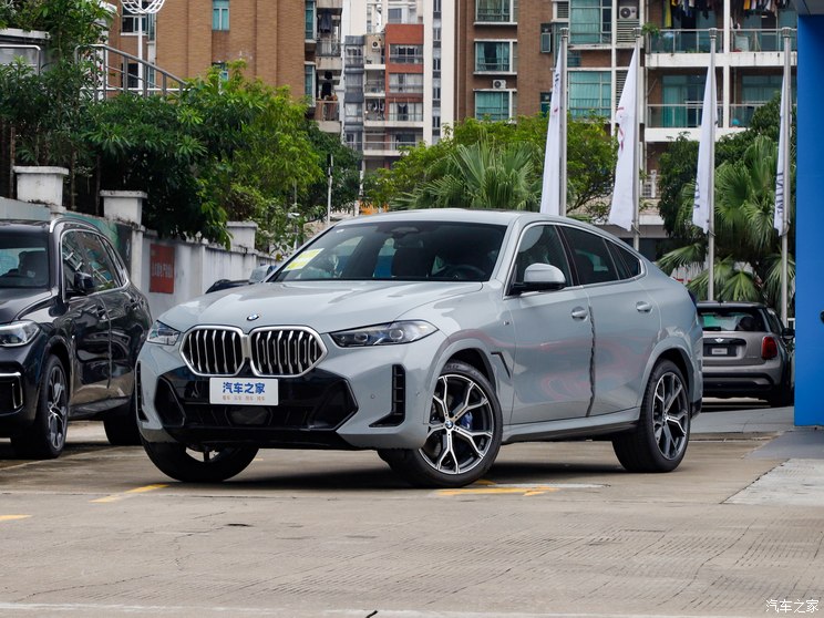 宝马(进口) 宝马X6 2023款 xDrive40i 尊享型 M运动套装 宝马(进口) 宝马X6 2023款 xDrive40i 尊享型 M运动套装