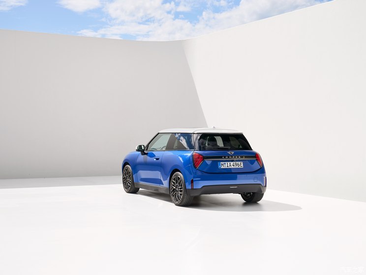 MINI MINI新能源 2024款 COOPER SE MINI MINI新能源 2024款 COOPER SE