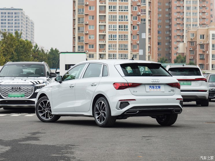一汽奥迪 奥迪A3 2024款 Sportback 35 TFSI 进取运动型 一汽奥迪 奥迪A3 2024款 Sportback 35 TFSI 进取运动型
