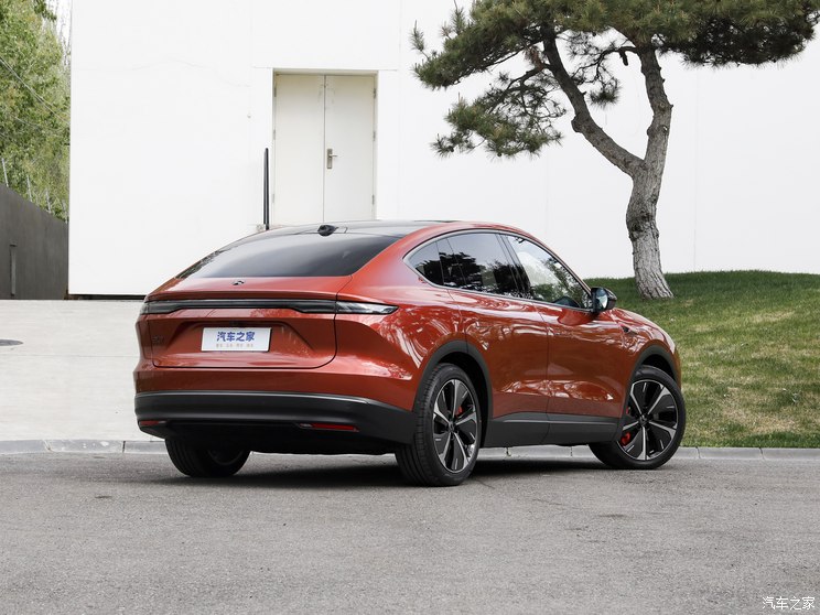 蔚来 蔚来EC7 2023款 100kWh 首发版 蔚来 蔚来EC7 2023款 100kWh 首发版