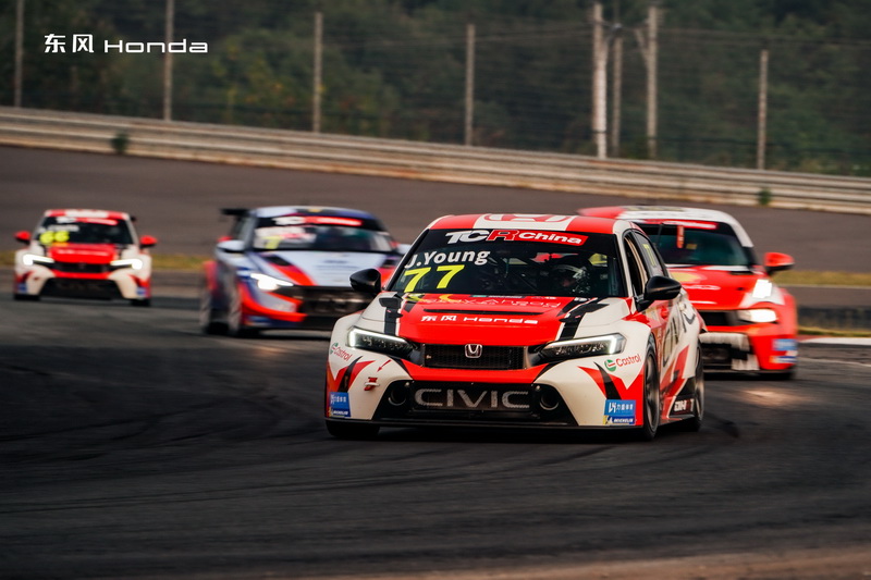 TCR China分站赛第五场，东风本田车队包揽数冠！