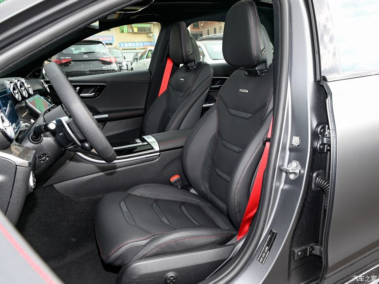 梅赛德斯-AMG 奔驰C级AMG 2024款 AMG C 43 4MATIC 特别版 梅赛德斯-AMG 奔驰C级AMG 2024款 AMG C 43 4MATIC 特别版