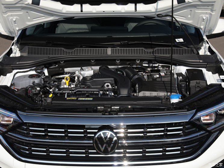 一汽-大众 速腾 2023款 300TSI DSG超越版 一汽-大众 速腾 2023款 300TSI DSG超越版