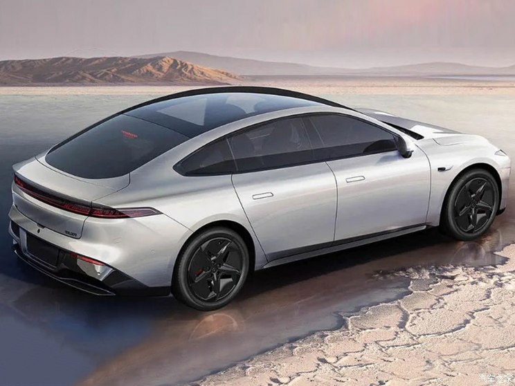 东风乘用车 东风eπ 007 2023款 基本型 东风乘用车 东风eπ 007 2023款 基本型