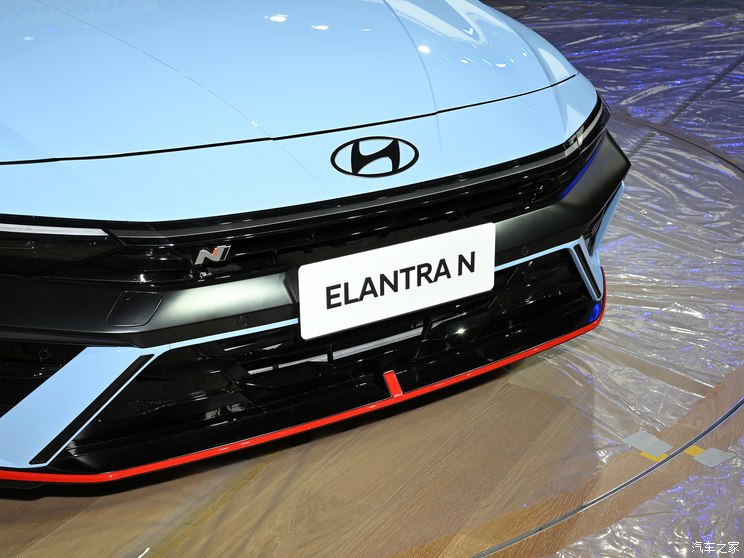 现代N 伊兰特Elantra N 2023款 2.0T N 现代N 伊兰特Elantra N 2023款 2.0T N