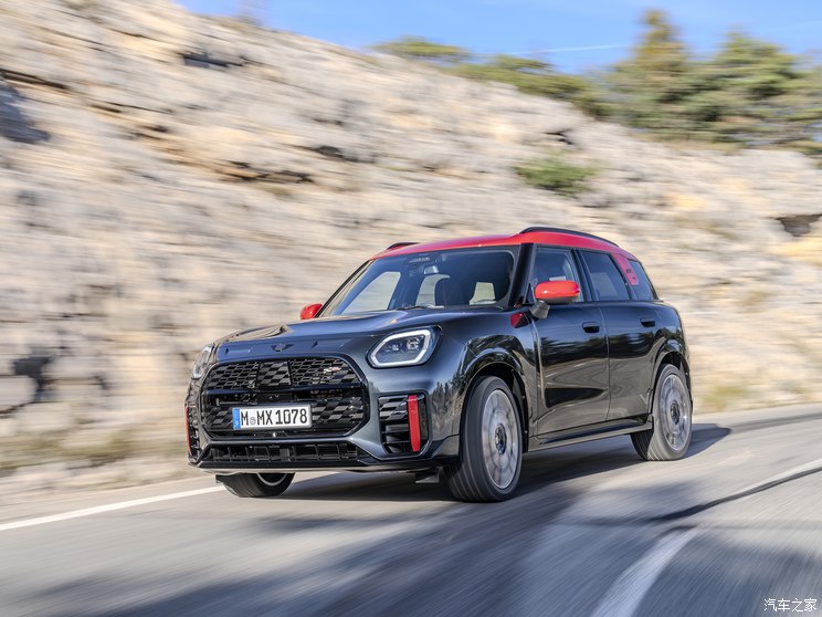 MINI JCW MINI JCW COUNTRYMAN 2025款 基本型 MINI JCW MINI JCW COUNTRYMAN 2025款 基本型