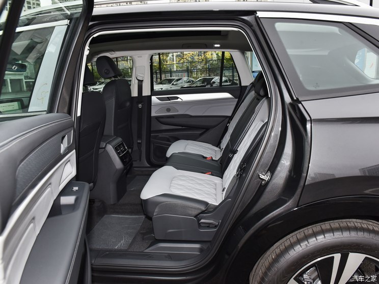 一汽-大众 揽巡 2024款 380TSI 四驱R-Line巡游版 一汽-大众 揽巡 2024款 380TSI 四驱R-Line巡游版