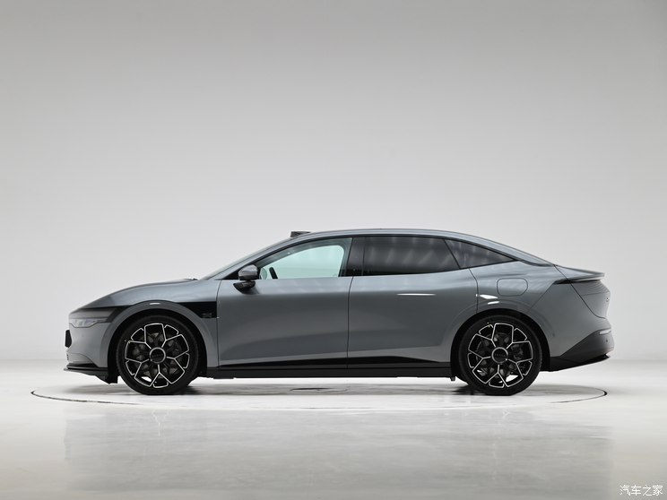 极氪 极氪007 2024款 基本型 极氪 极氪007 2024款 基本型