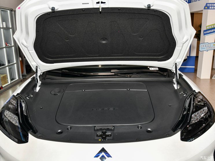 埃安 昊铂HT 2023款 670后驱特高压NDA版 埃安 昊铂HT 2023款 670后驱特高压NDA版