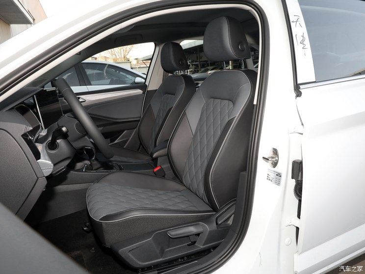 一汽-大众 速腾 2023款 300TSI DSG超越版 一汽-大众 速腾 2023款 300TSI DSG超越版