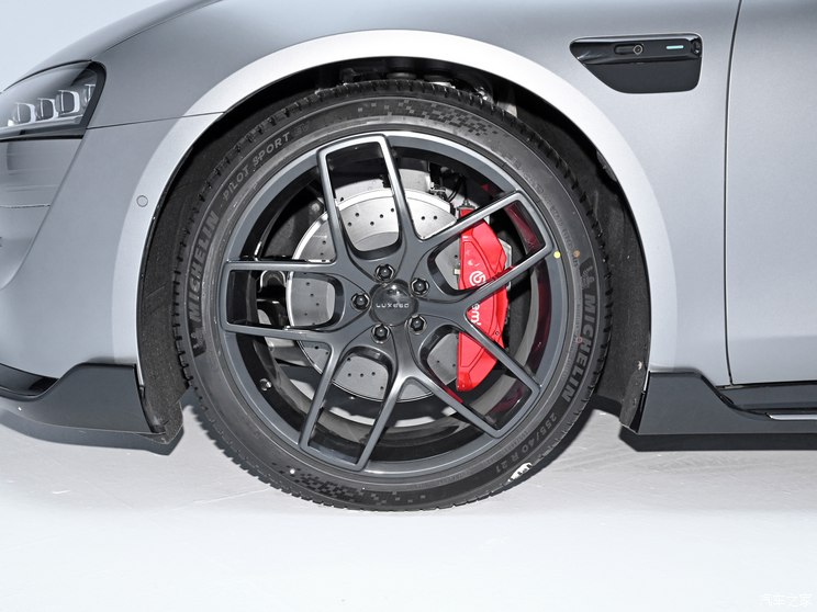 智界汽车 智界S7 2023款 Max RS 四驱旗舰版 智界汽车 智界S7 2023款 Max RS 四驱旗舰版