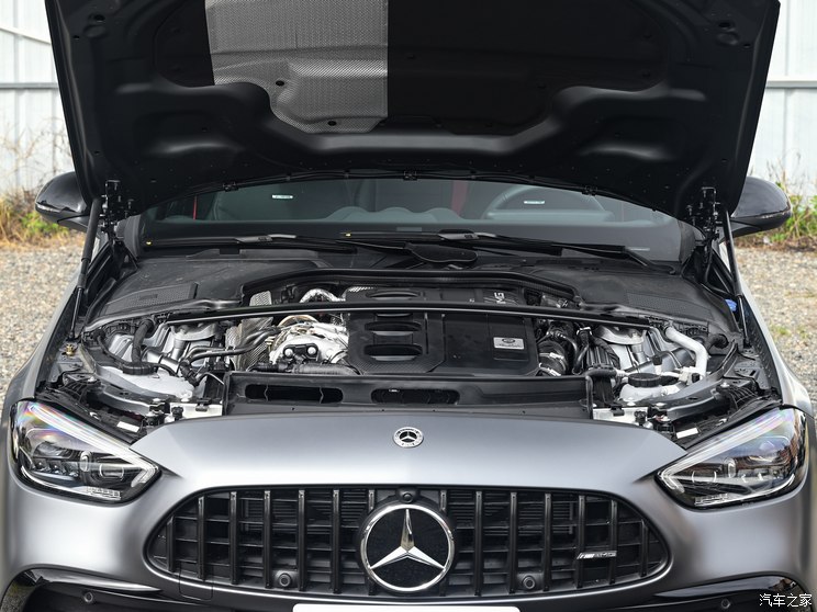 梅赛德斯-AMG 奔驰C级AMG 2024款 AMG C 43 4MATIC 特别版 梅赛德斯-AMG 奔驰C级AMG 2024款 AMG C 43 4MATIC 特别版