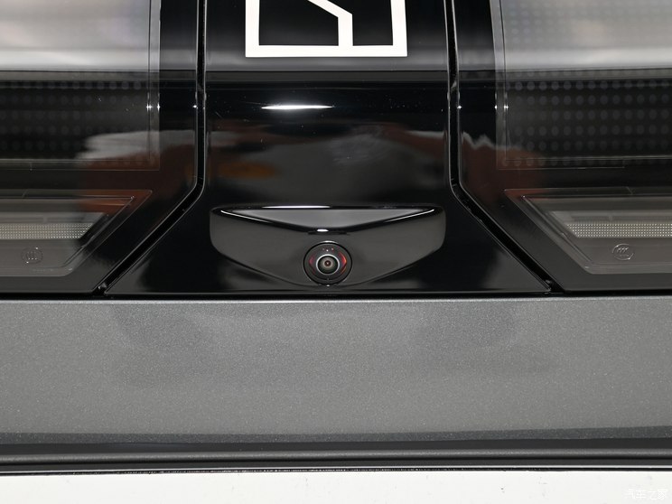 极氪 极氪007 2024款 基本型 极氪 极氪007 2024款 基本型