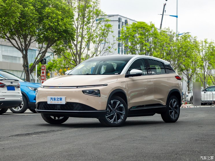 小鹏汽车 小鹏G3 2022款 G3i 460N+ 小鹏汽车 小鹏G3 2022款 G3i 460N+