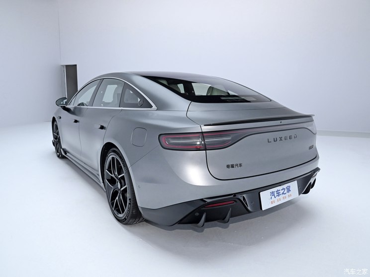 智界汽车 智界S7 2023款 Max RS 四驱旗舰版 智界汽车 智界S7 2023款 Max RS 四驱旗舰版