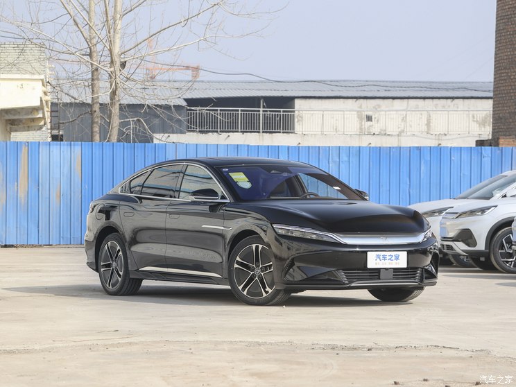 比亚迪 汉 2023款 EV 冠军版 605KM前驱尊贵型 比亚迪 汉 2023款 EV 冠军版 605KM前驱尊贵型