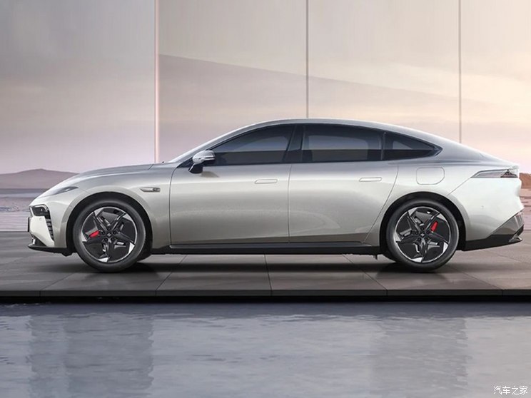 东风乘用车 东风eπ 007 2023款 基本型 东风乘用车 东风eπ 007 2023款 基本型