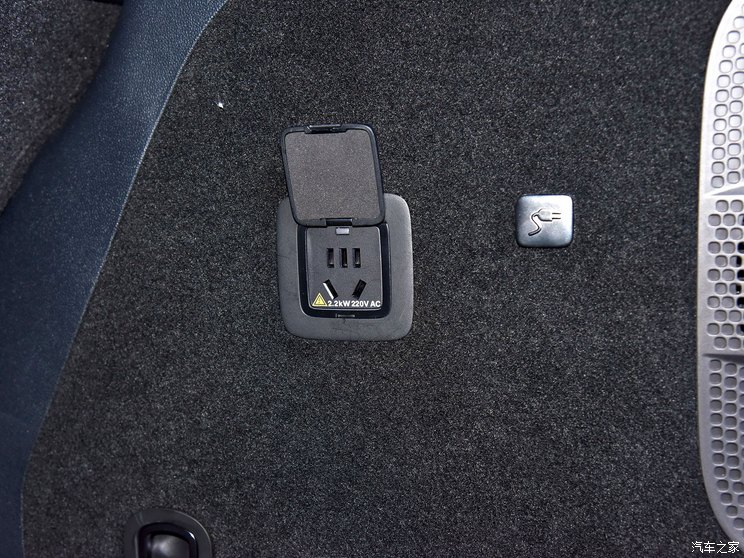 方程豹 豹5 2023款 低配版 方程豹 豹5 2023款 低配版