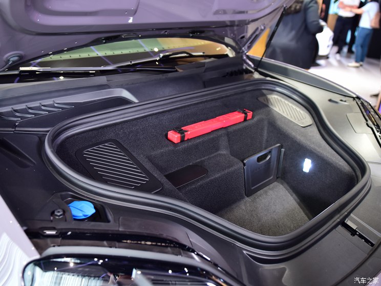 保时捷 Macan新能源 2024款 Macan 4 保时捷 Macan新能源 2024款 Macan 4