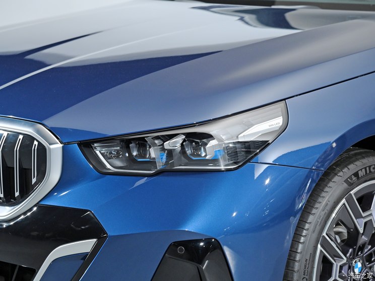 华晨宝马 宝马5系 2024款 530Li 尊享型 M运动套装 华晨宝马 宝马5系 2024款 530Li 尊享型 M运动套装