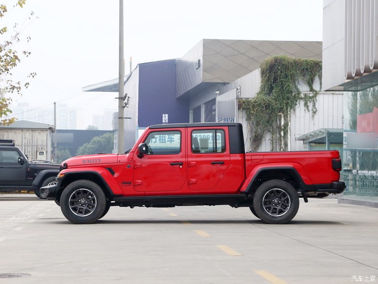 Jeep(进口) 角斗士 2023款 3.6L Overland Jeep(进口) 角斗士 2023款 3.6L Overland