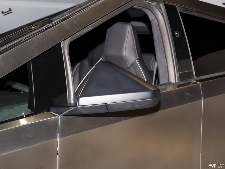 特斯拉(进口) 赛博越野旅行车 2024款 Cyberbeast 野兽版 特斯拉(进口) 赛博越野旅行车 2024款 Cyberbeast 野兽版