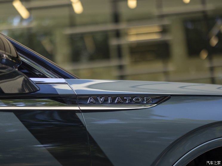 林肯(进口) 飞行家(进口) 2025款 Black Label 美国版 林肯(进口) 飞行家(进口) 2025款 Black Label 美国版