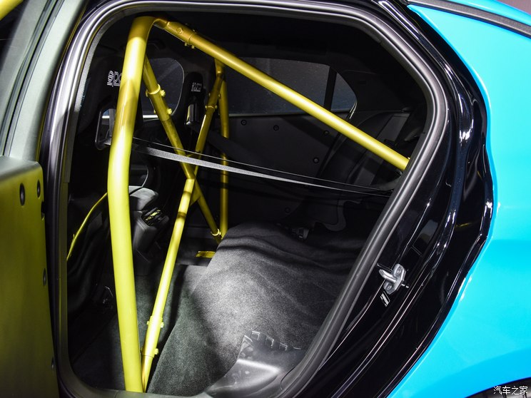 领克 领克03 2023款 03+ TCR Cyan 前驱版 领克 领克03 2023款 03+ TCR Cyan 前驱版