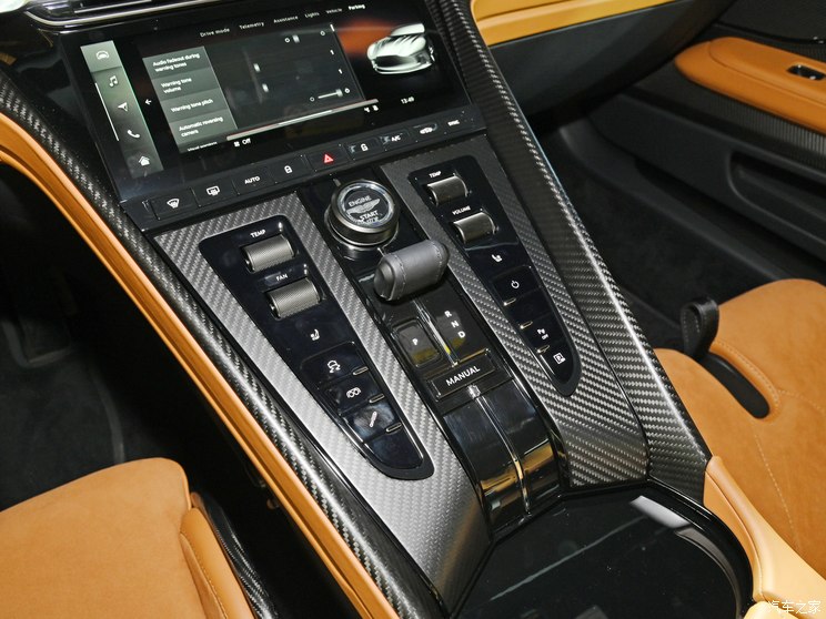 阿斯顿・马丁 阿斯顿・马丁DB12 2023款 4.0T V8 Coupe 阿斯顿・马丁 阿斯顿・马丁DB12 2023款 4.0T V8 Coupe