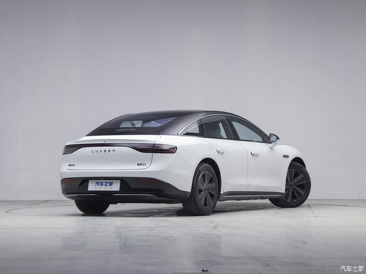 LUXEED 智界 智界S7 2024款 Max LUXEED 智界 智界S7 2024款 Max