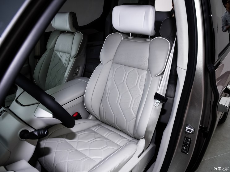 沃尔沃亚太 沃尔沃EM90 2025款 Ultra 六座 沃尔沃亚太 沃尔沃EM90 2025款 Ultra 六座