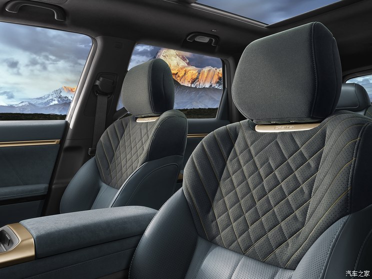 深蓝汽车 深蓝G318 2024款 高配版 深蓝汽车 深蓝G318 2024款 高配版