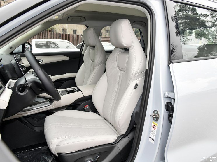 比亚迪 元UP 2024款 401KM 超越型 比亚迪 元UP 2024款 401KM 超越型