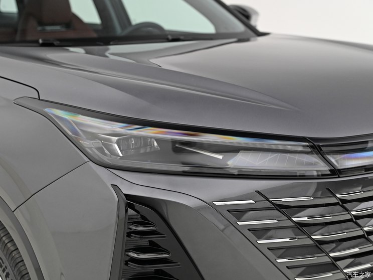 长安汽车 长安CS75 PLUS 2024款 第三代 冠军版 基本型 长安汽车 长安CS75 PLUS 2024款 第三代 冠军版 基本型