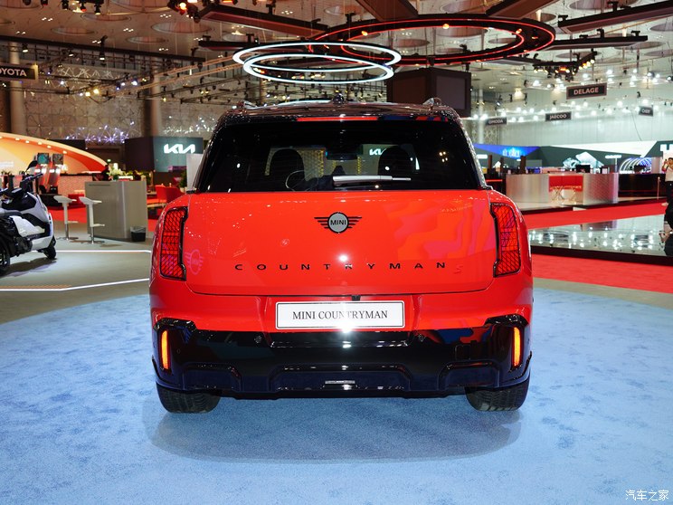 MINI JCW MINI JCW COUNTRYMAN 2024款 2.0T JOHN COOPER WORKS MINI JCW MINI JCW COUNTRYMAN 2024款 2.0T JOHN COOPER WORKS