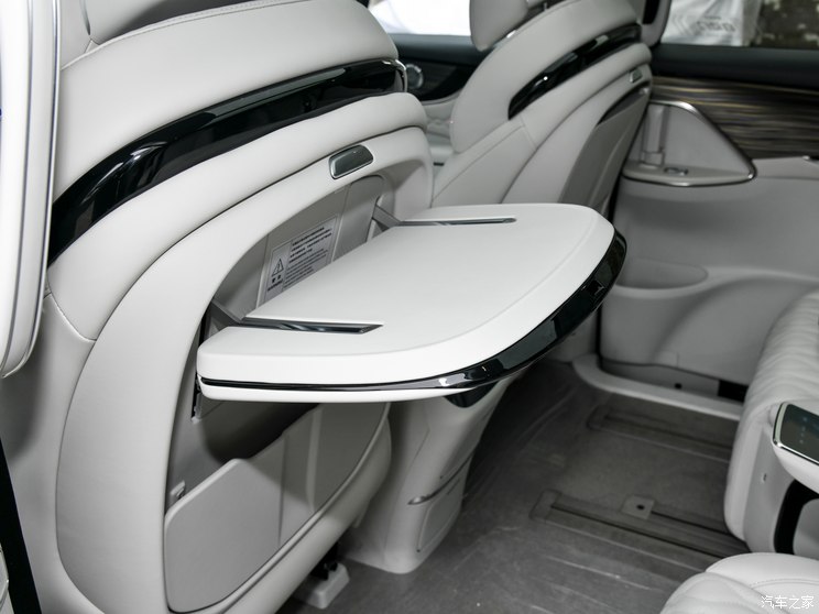 东风风行 星海V9 2024款 PHEV 200km 尊享型 东风风行 星海V9 2024款 PHEV 200km 尊享型