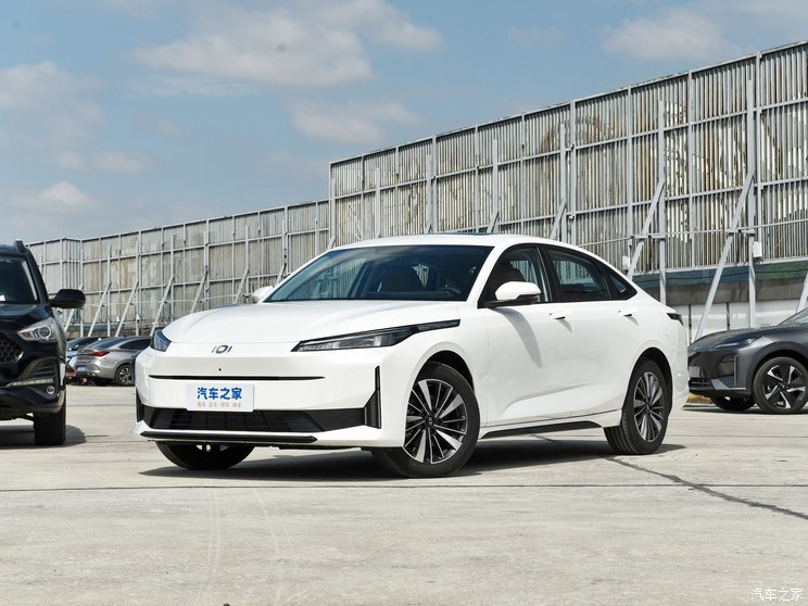 长安启源 长安启源A05 2023款 158kW 低配版 长安启源 长安启源A05 2023款 158kW 低配版