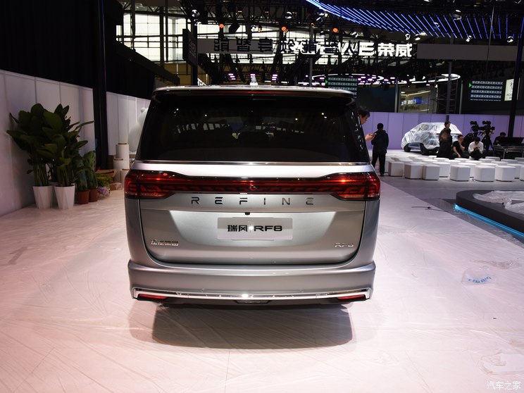 江汽集团 瑞风RF8 2024款 鸿蒙版 2.0T 旗舰型 江汽集团 瑞风RF8 2024款 鸿蒙版 2.0T 旗舰型