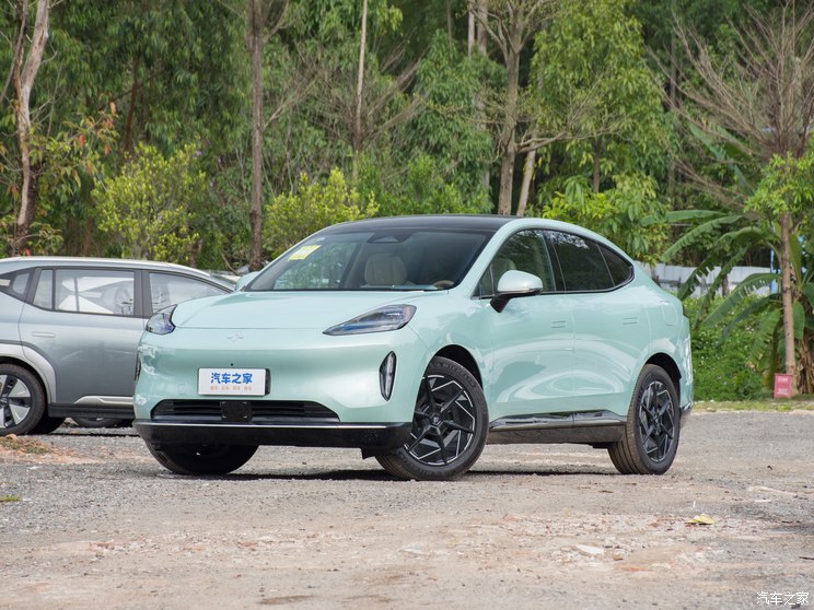 埃安 昊铂HT 2023款 670 后驱特高压版 埃安 昊铂HT 2023款 670 后驱特高压版