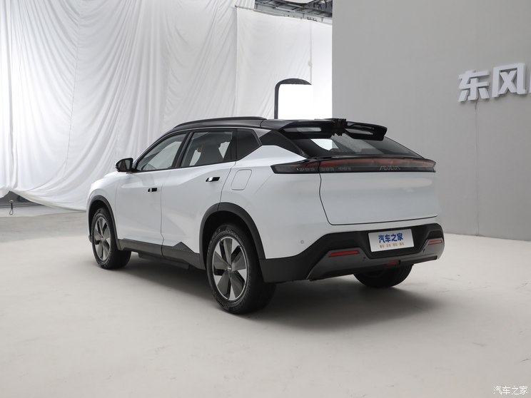 东风乘用车 风神L7 2024款 基本型 东风乘用车 风神L7 2024款 基本型