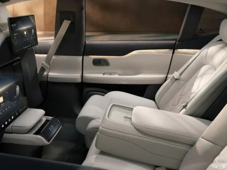 蔚来 蔚来ET7 2024款 100kWh 签名版 蔚来 蔚来ET7 2024款 100kWh 签名版