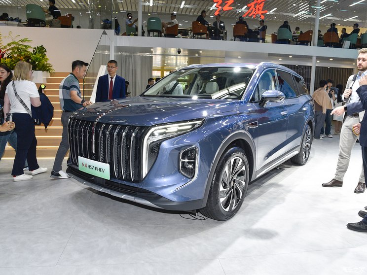 一汽红旗 红旗HS7 PHEV 2024款 基本型 6座 一汽红旗 红旗HS7 PHEV 2024款 基本型 6座