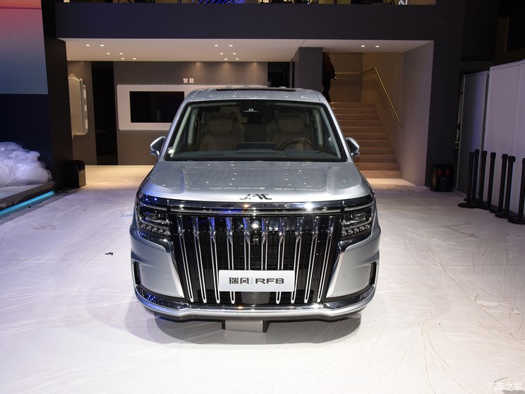 江汽集团 瑞风RF8 2024款 鸿蒙版 2.0T 旗舰型 江汽集团 瑞风RF8 2024款 鸿蒙版 2.0T 旗舰型