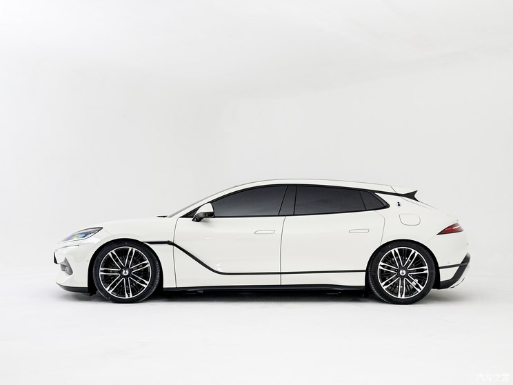 腾势汽车 腾势Z9 2024款 GT 插电混动版 腾势汽车 腾势Z9 2024款 GT 插电混动版